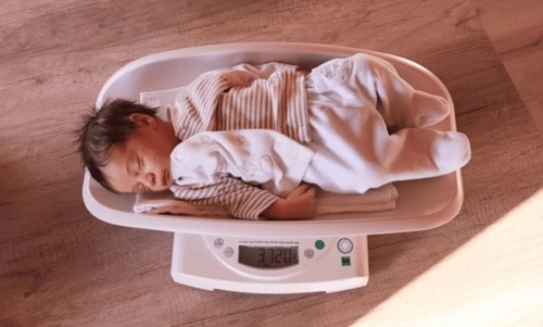 Weigh Your Baby at Home