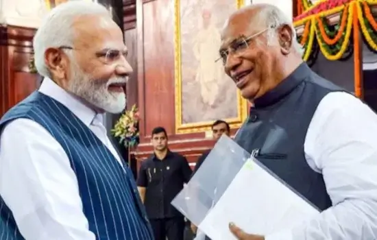 PM Modi and Mallikarjun Kharge Share Rare Smile Honoring Babasaheb Ambedkar