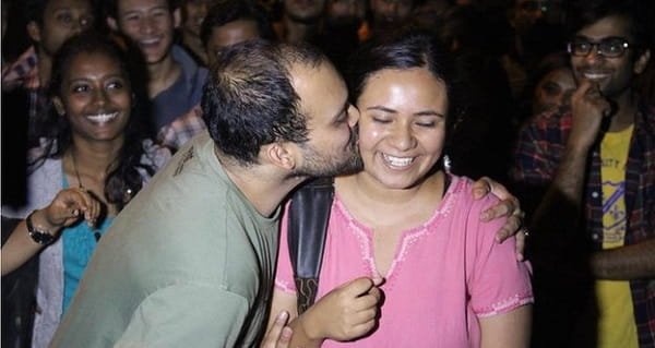 Kissing in Public
